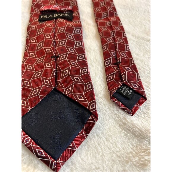 Jos. A. Bank Necktie Men's Geometric Red Silk  3.5‎ Inches Wide Classic Diamond - Picture 4 of 6
